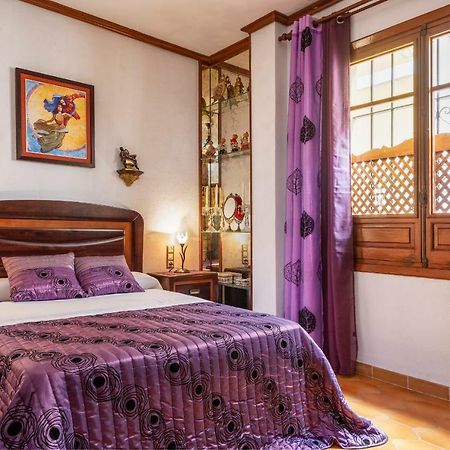 Hsh Suites Barrio Santa Cruz เซบีญา ภายนอก รูปภาพ